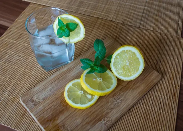 Schweppes Orange 330ml Can